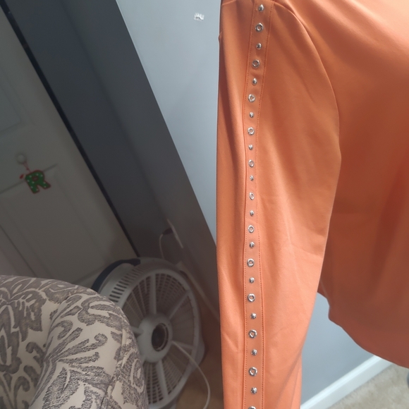 Ruby Rd. orange sorbetTop - Picture 4 of 4